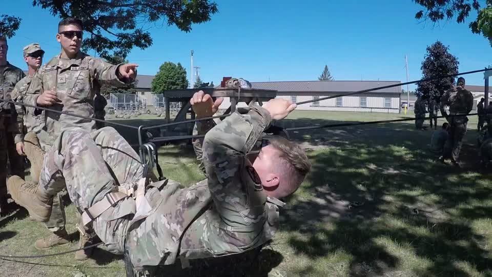 1-32 IN Military Mountaineering Training