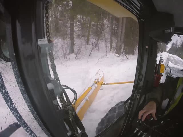 PLOWING GTTS ROAD - INSIDE CAB - APRIL 2018