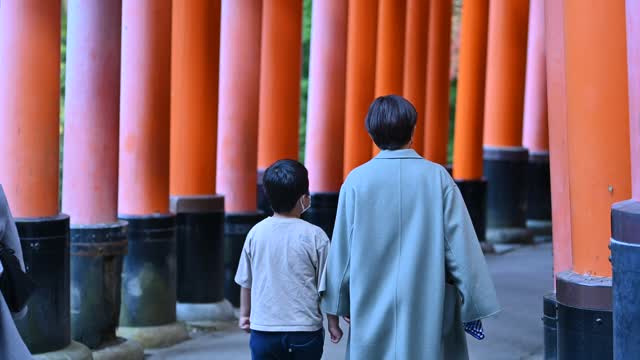 伏見稲荷/Fushimi Inari Shrine