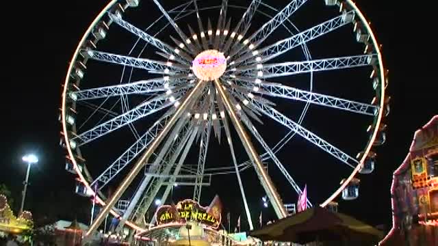 V18 La Grande Wheel @ Night