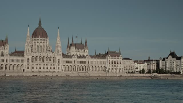 HajoParlamentFortuna