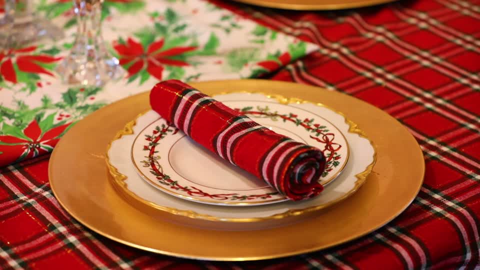 Holiday Decoration B-Roll