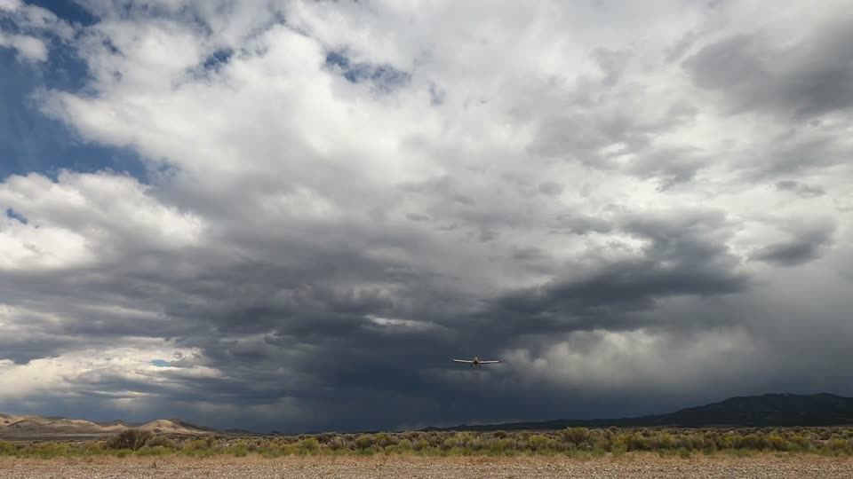 SEAT_retardant_drop_2