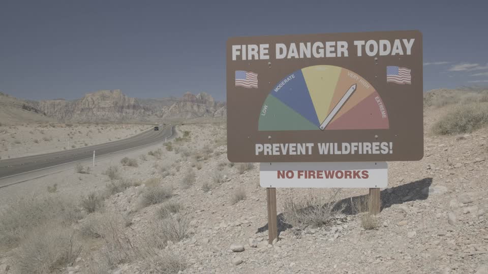 fire_danger_sign_062721