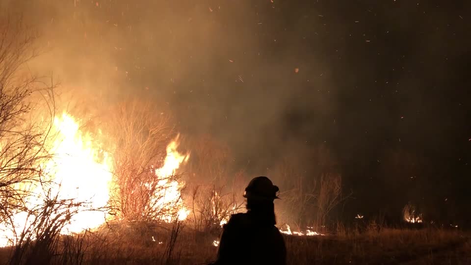 rangeland_fire_night_ops