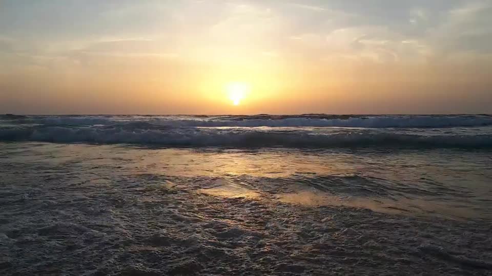 Sea amazing sunset - Crab point of view