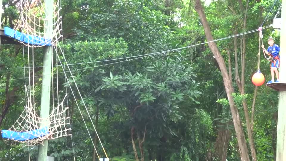 Video: MegaClimb @ Sentosa Mega Adventrue park