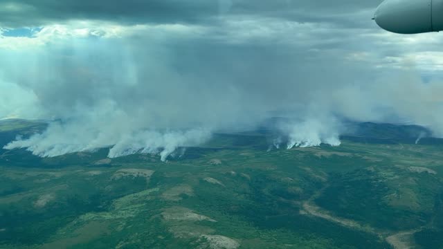 VID_EastForkFire_EastSide_1_BI_20220609