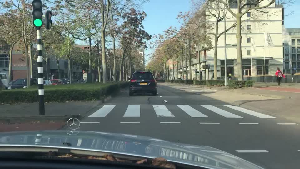driving with the mercedes through Maastricht