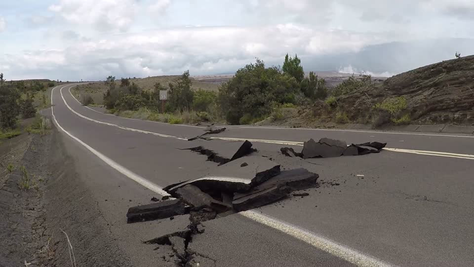 Damage to Crater Rim Drive near Keanakakoi_NPS Video