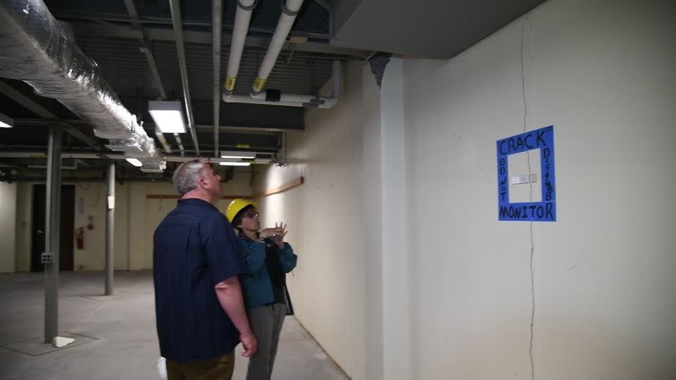 Secretary Bernhardt tours USGS HVO 5.30.19