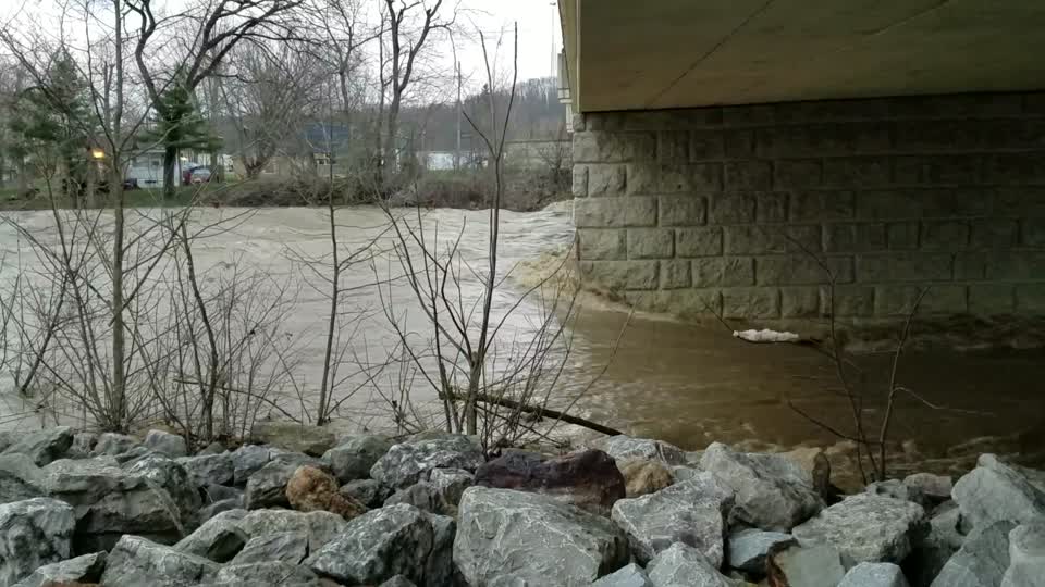 Flooding at Hocking River