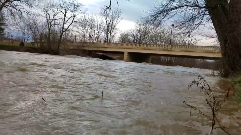 Flooding at Hocking River