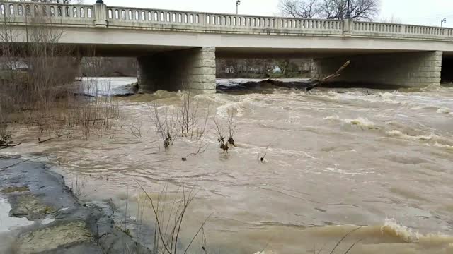 Falls Mill Bridge / Hocking River
