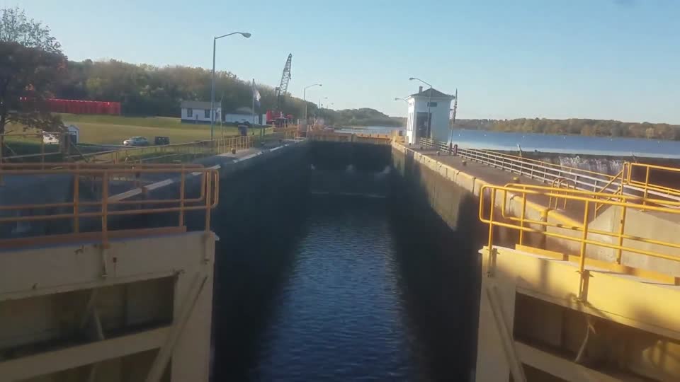 Lock 7 Gates Opening