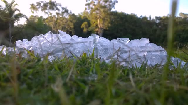 Ice melting timelapse