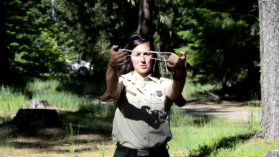WILDERNESS SURVIVAL-Double Fishermen's Knot Tying Instructions