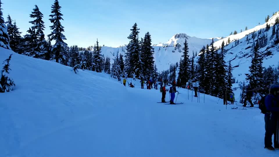 20201217_Bagley_Lakes_Trailhead_winter_by_Pete_Durr