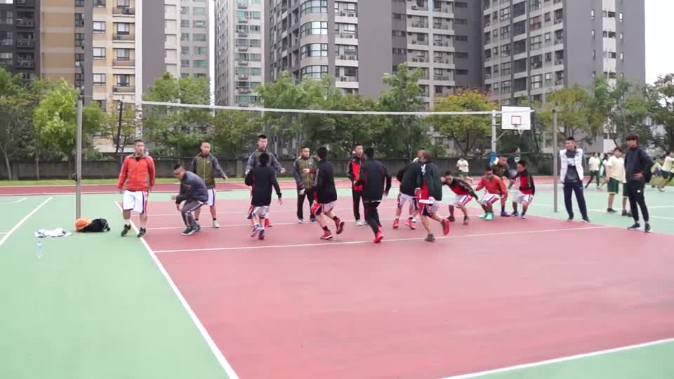 MAH07220賽前操場暖身