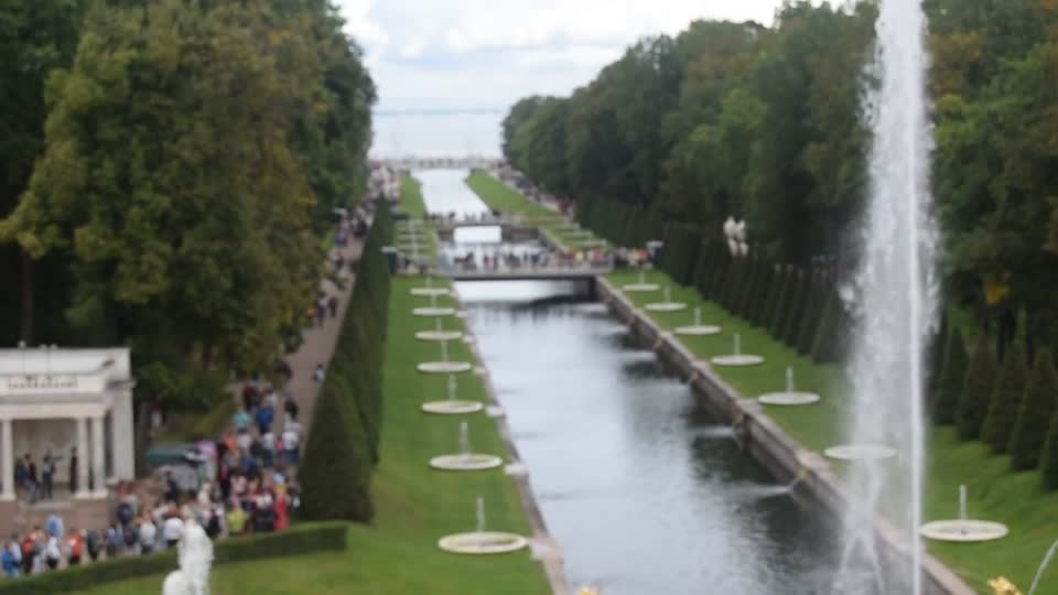 Russia. Saint Petersburg. Peterhof Gardens. Video.