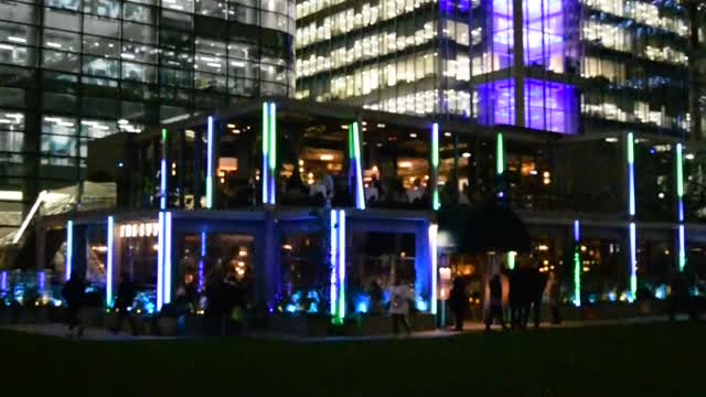 Canary Wharf. London. The IVY restaurant. VIDEO.
