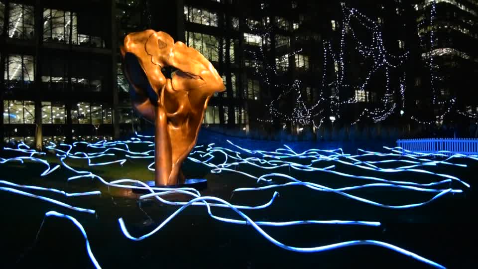 Winter Lights at Canary Wharf. London. "Squiggle". VIDEO.