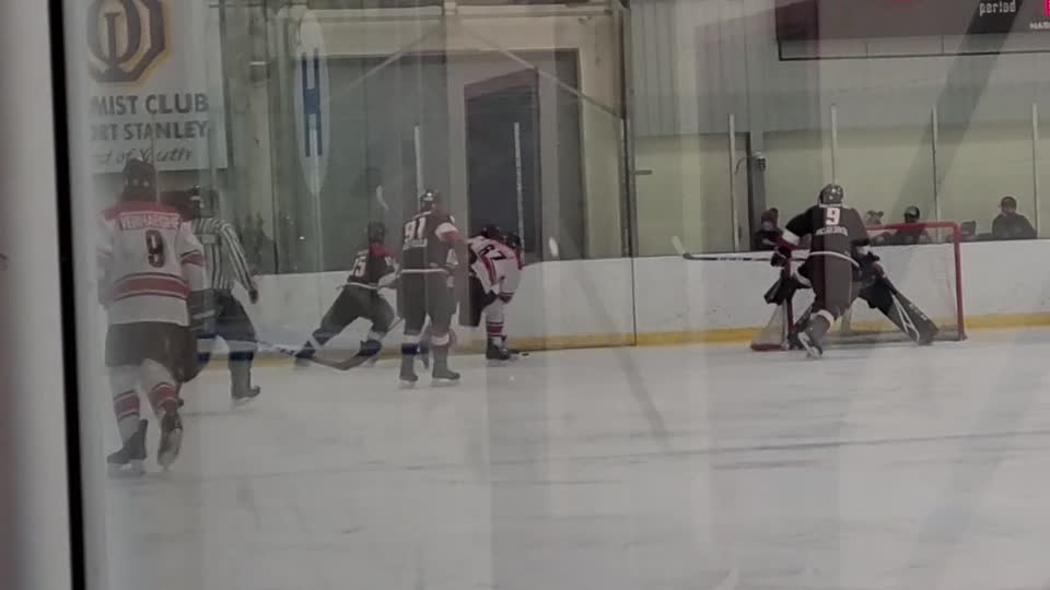 Mount Brydges Bulldogs at Port Stanley Sailors  Dec 21 2021