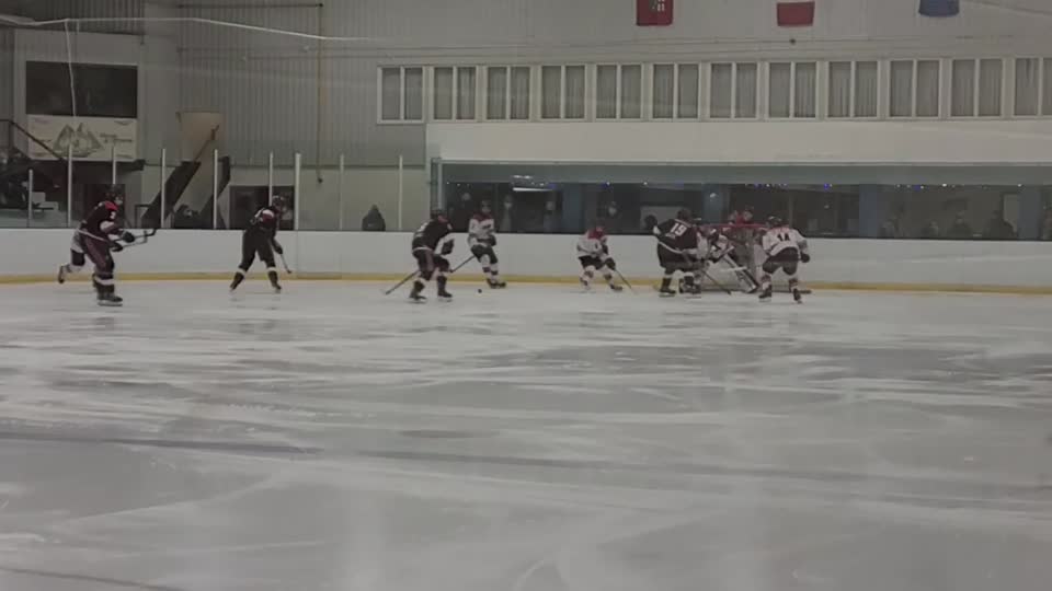Mount Brydges Bulldogs at Port Stanley Sailors  Dec 21 2021