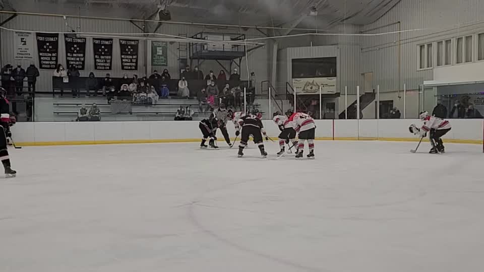 Mount Brydges Bulldogs at Port Stanley Sailors  Dec 21 2021