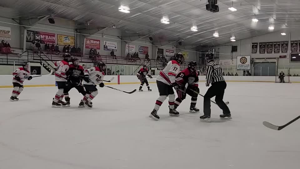Mount Brydges Bulldogs at Port Stanley Sailors  Dec 21 2021